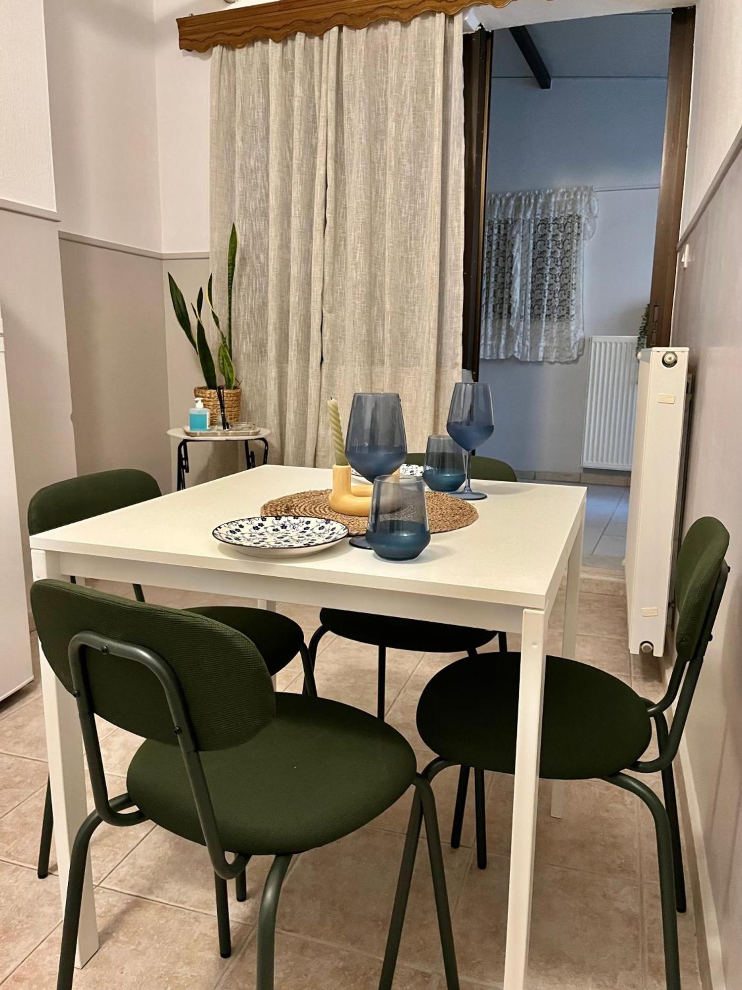 Downtown Apartment Коница Екстериор снимка