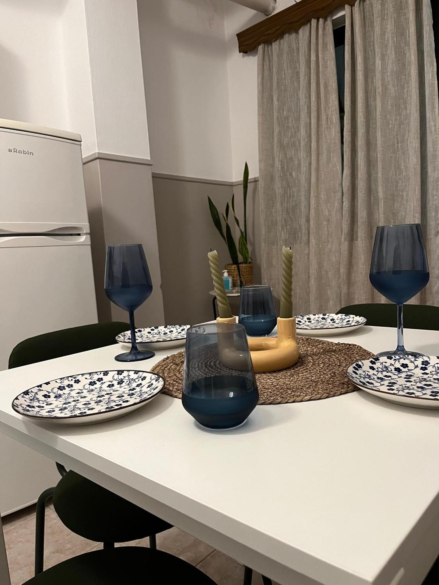 Downtown Apartment Коница Екстериор снимка