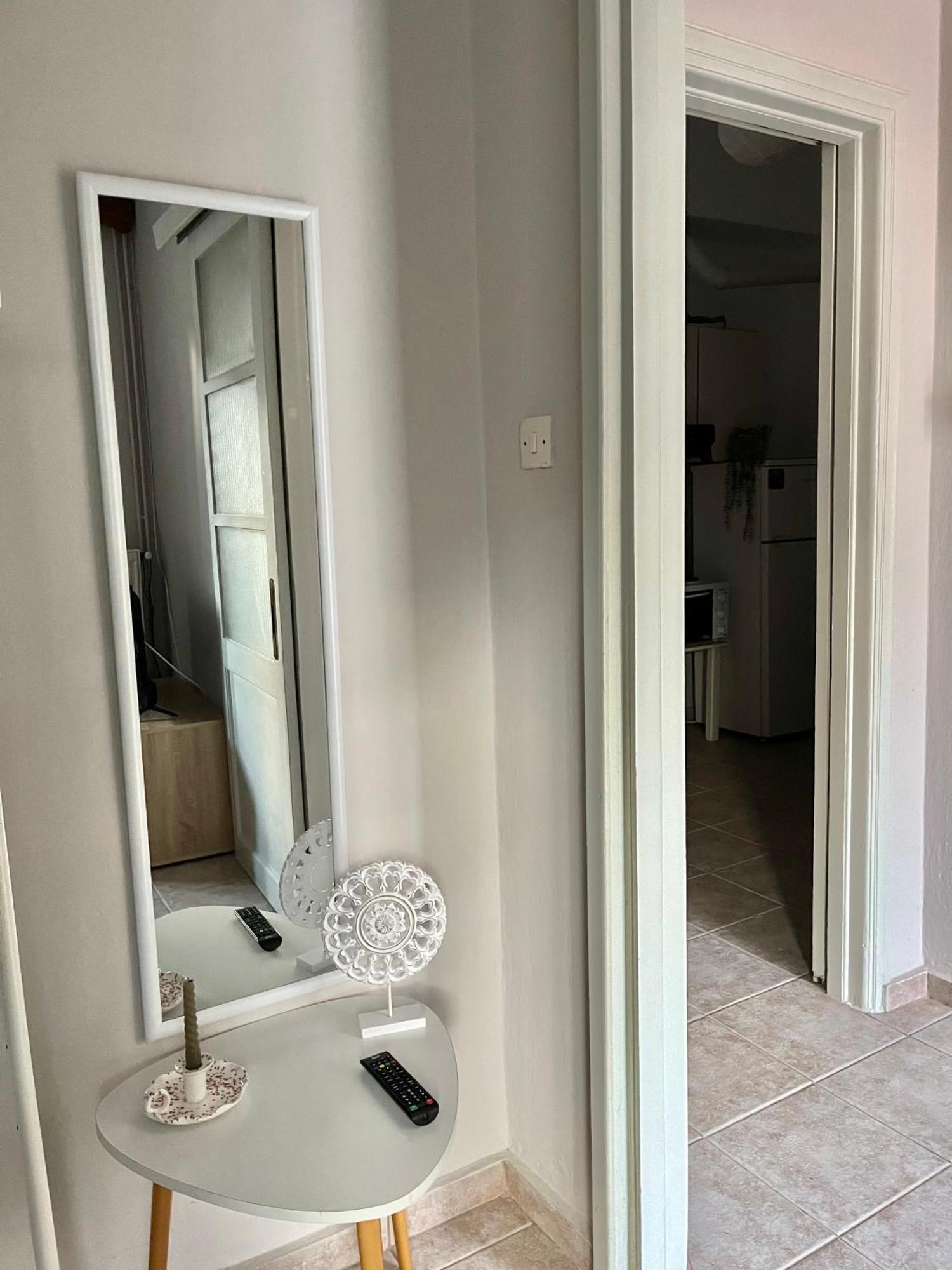 Downtown Apartment Коница Екстериор снимка